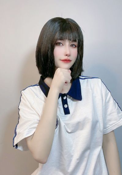 一个吃奶两个添下面H_720手机免费观看完整
