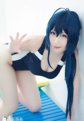 人妖自慰多次出精_HD免费播放