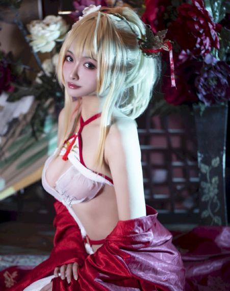 张津瑜7段整合播放_神马影院手机在线观看